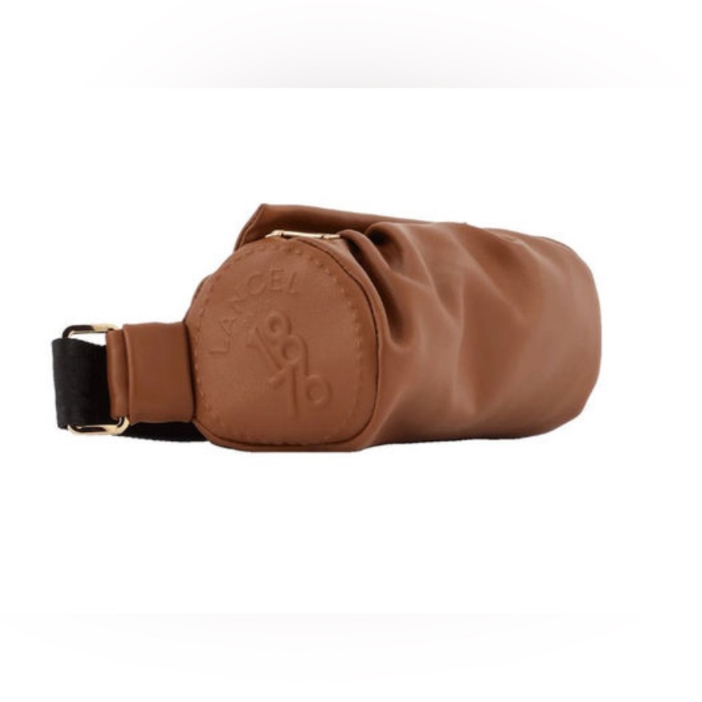 Lancel Paris NWT Brown Soft Leather Round Adjustable Buckle Bum Belt Nuage Bag
